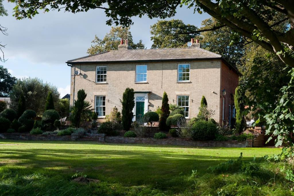 Firs Sleeps 15 Stunning Country House With Hot Tub Sudbourne エクステリア 写真