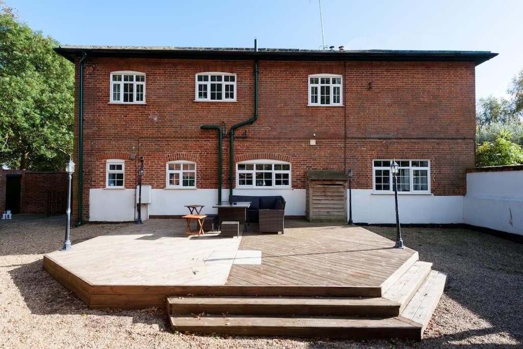 Firs Sleeps 15 Stunning Country House With Hot Tub Sudbourne エクステリア 写真